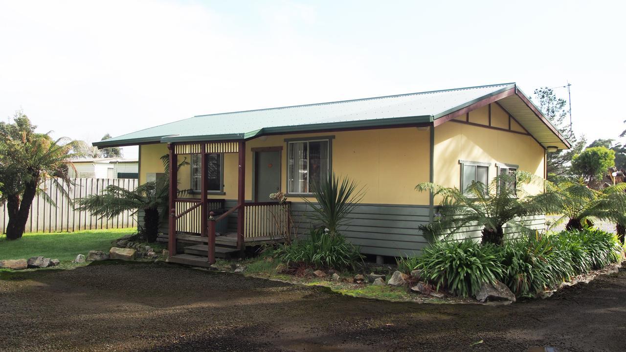 Strahan Retreat Holiday Park Luaran gambar