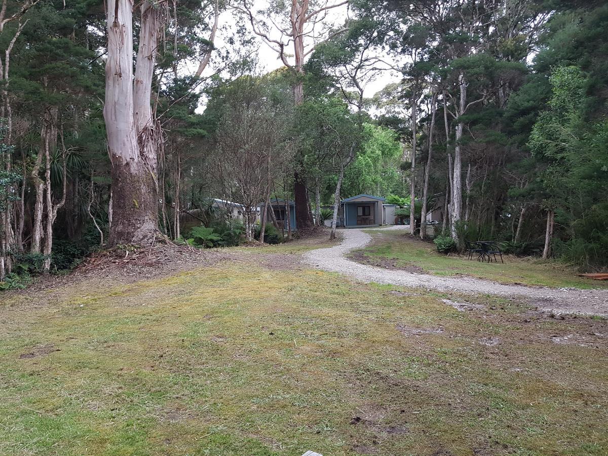 Strahan Retreat Holiday Park Luaran gambar