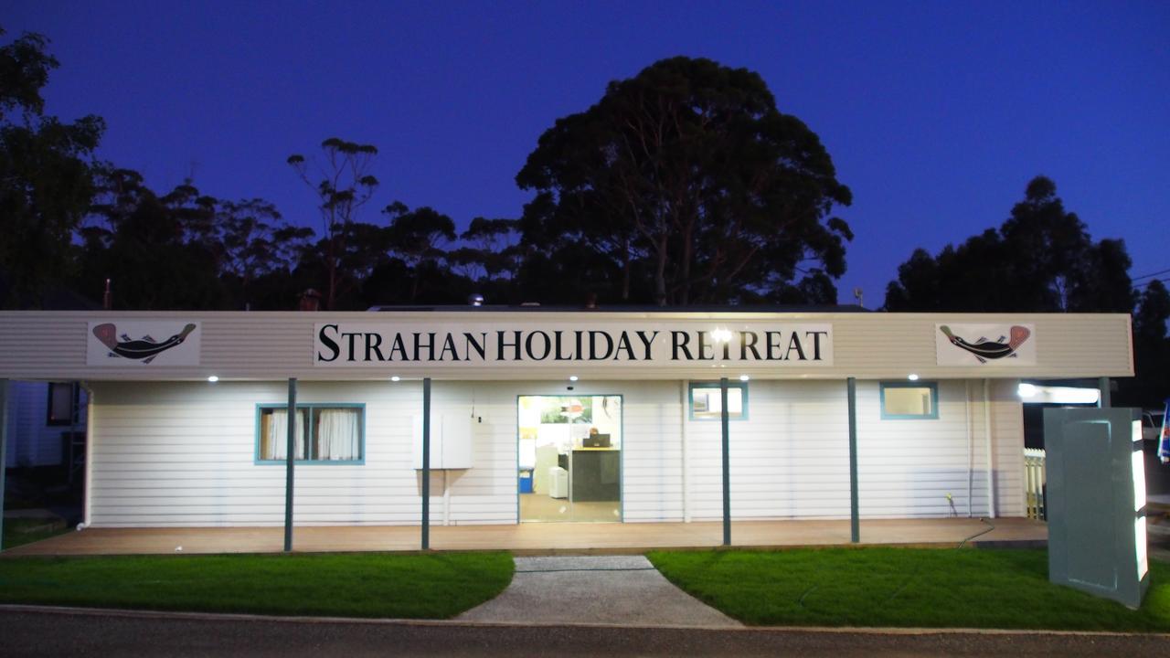 Strahan Retreat Holiday Park Luaran gambar