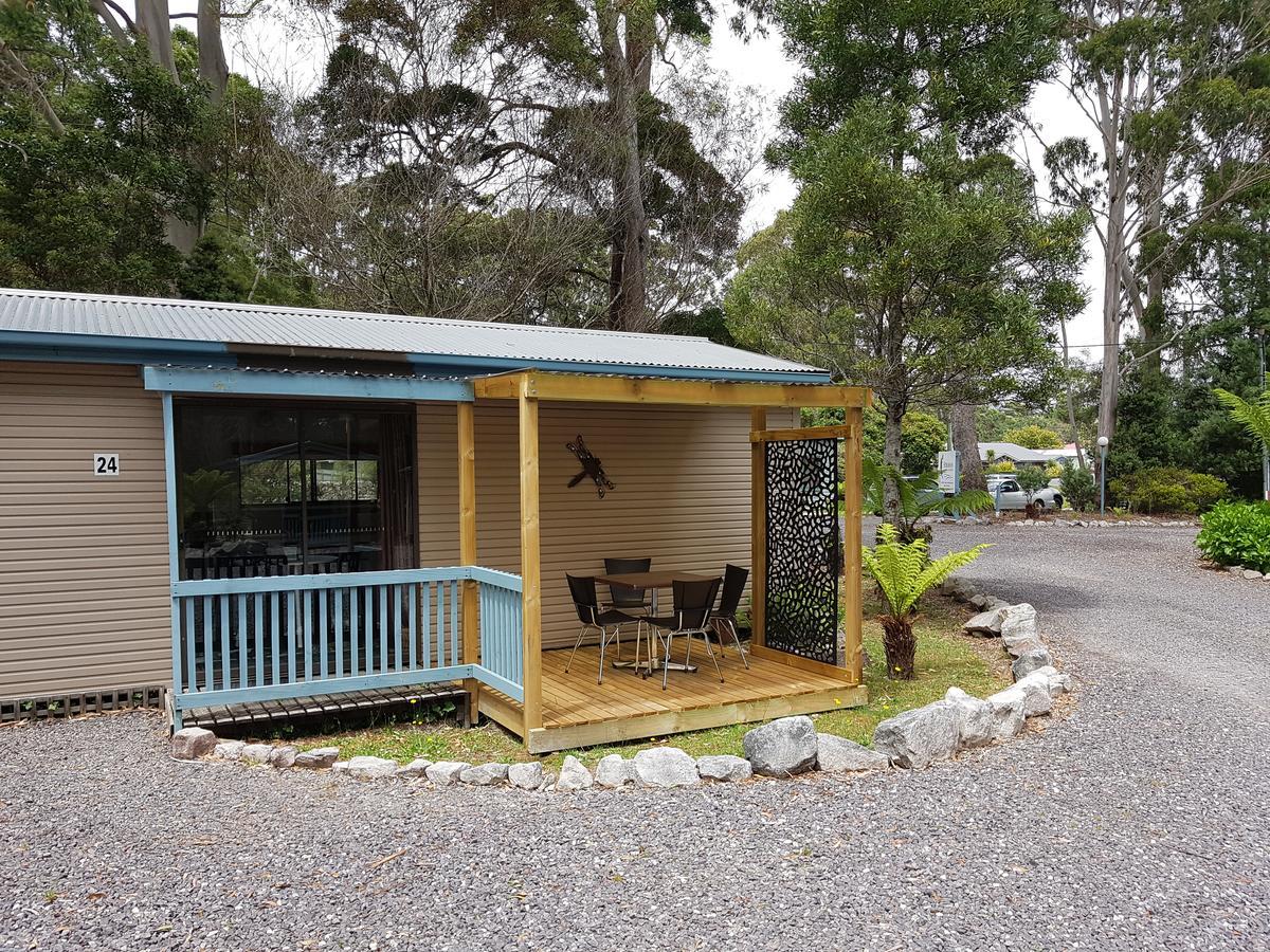 Strahan Retreat Holiday Park Luaran gambar