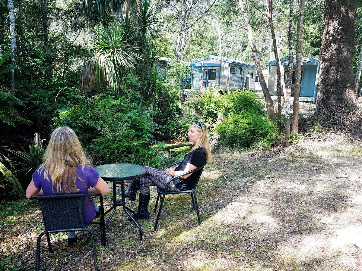 Strahan Retreat Holiday Park Luaran gambar